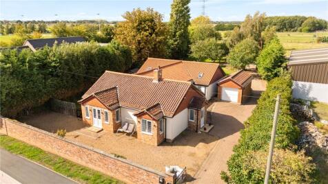 Godnow Road, Crowle, Scunthorpe, North Lincolnshire, DN17