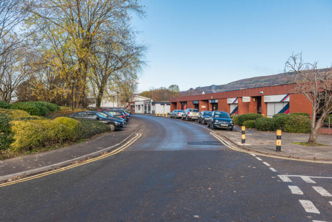 Retail Units Treforest WEB-10.jpg