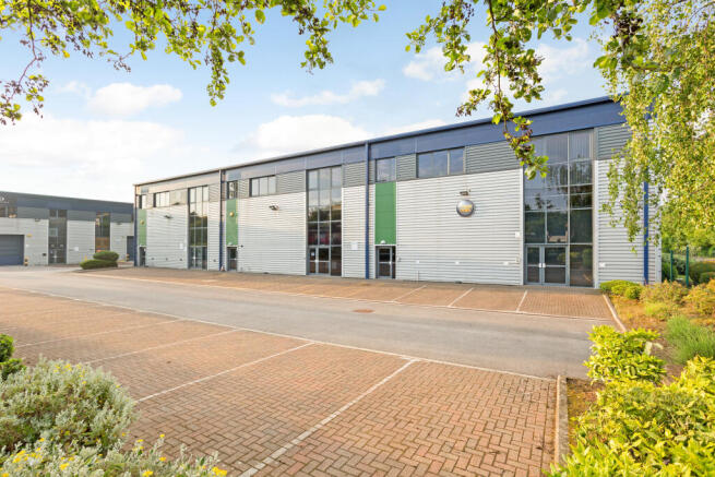 Fairhills Trade Centre 300870 (8).jpg