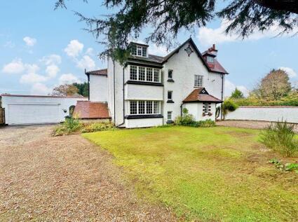 Mill Lane, Willaston, Cheshire