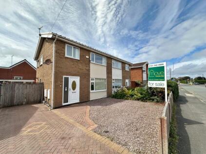 Reeds Lane, Moreton, CH46