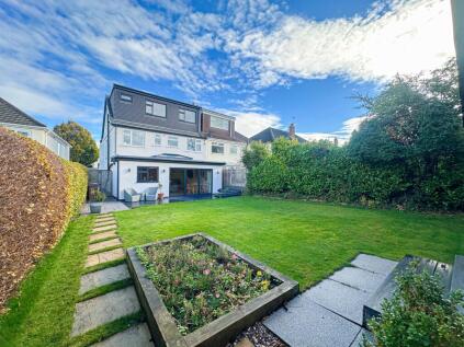 Frost Drive, Irby, CH61