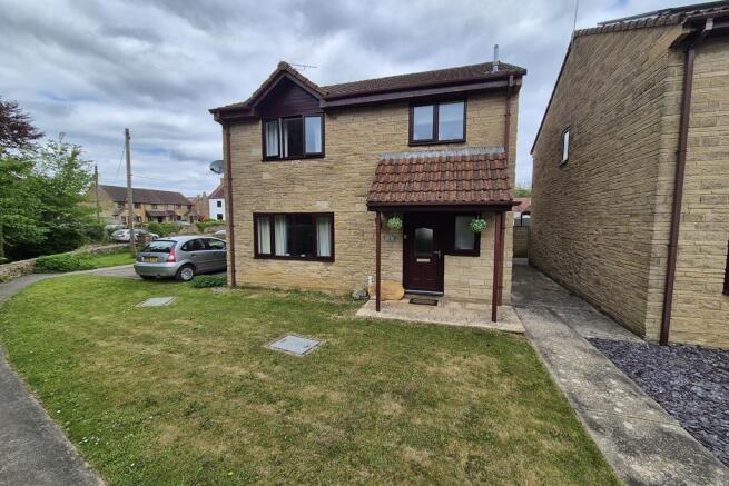 3 Bedroom Detached to Let