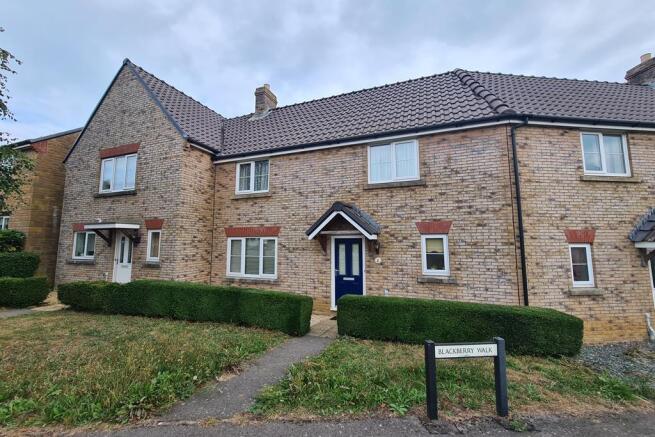 2 Bedroom Terraced for Rent