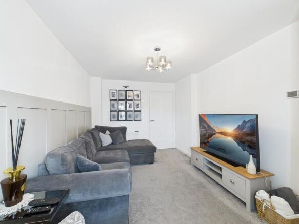 CAM01835G0-PR0332...