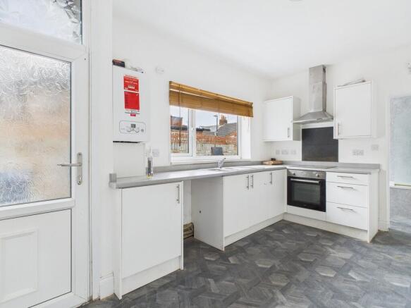 CAM01476G0-PR0556...