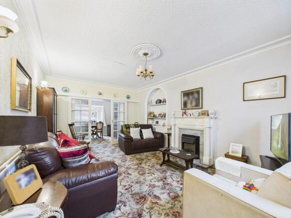 CAM01835G0-PR0358...