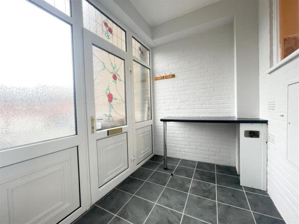ENTRANCE PORCH