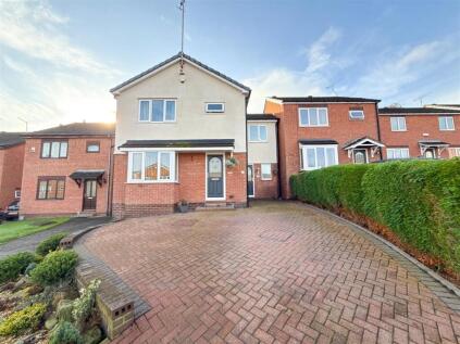 Rowborn Drive, Oughtibridge, S35