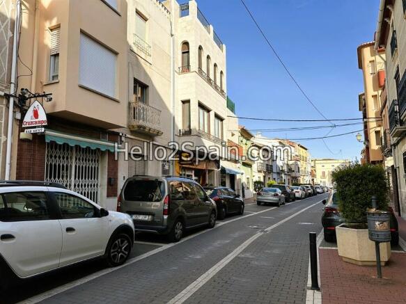 Photo 3