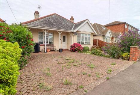 Salisbury Road, Holland on Sea