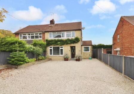 Ivy Lane, West End, SO30