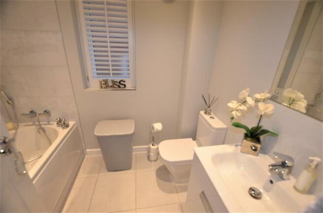 Main Bathroom