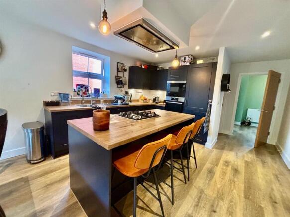 Superior Dining Kitchen