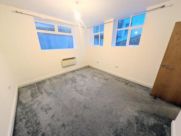 PXL_20251105_1622221