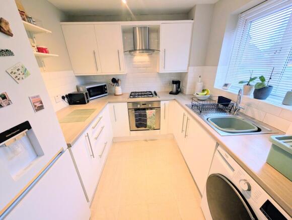 PXL_20251127_1302384