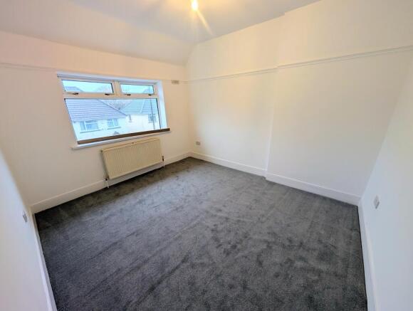 PXL_20251201_1257008