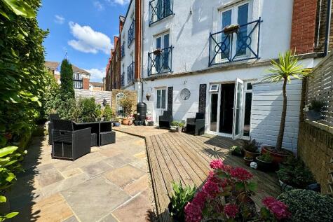 San Juan Court, Eastbourne, East Sussex, BN23
