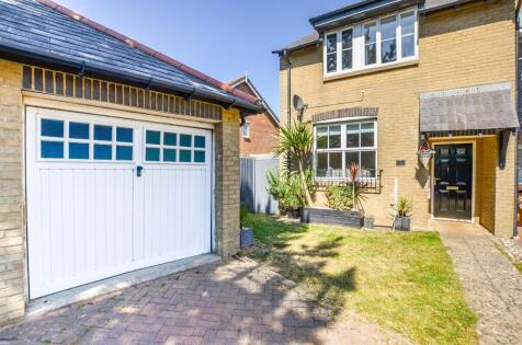 Admiralty Crescent, Eastbourne, East Sussex, BN23