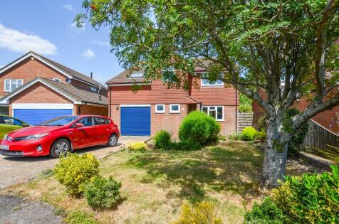 St. Davids Close, Eastbourne, East Sussex, BN22