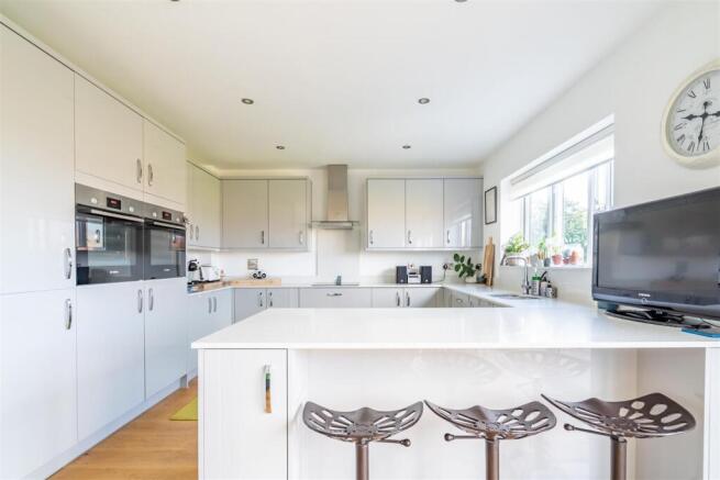 Kitchen i.jpg