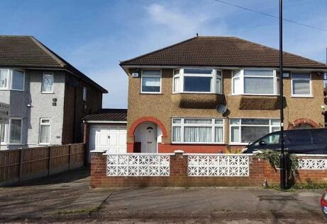 Staines Road, Bedfont