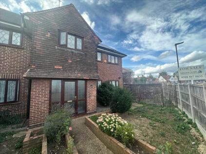 Bridlepath Way, Bedfont