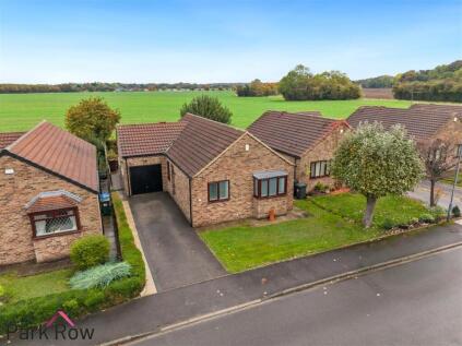 Summerfield Drive, Brotherton, Knottingley