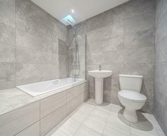 Caerwys Bathroom.jpg