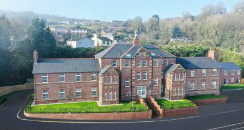 Holywell - 2 bedroom apartment for sale