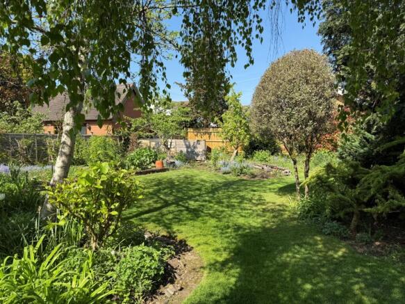 woodbine gdn 3