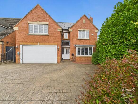 CAM01995G0-PR0331-STILL006