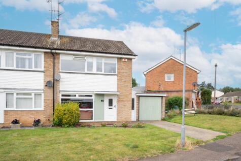 Manor Park, Maids Moreton