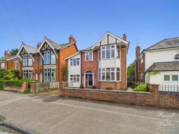 CAM01995G0-PR0361-STILL021