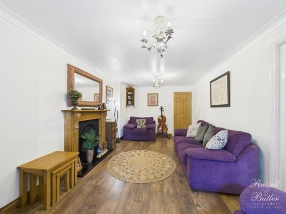 CAM01995G0-PR0365-STILL003