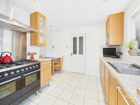 CAM02127G0-PR0314-STILL012