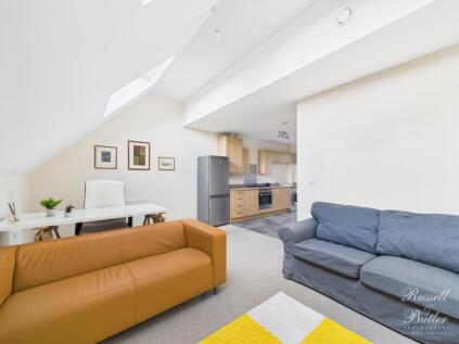 Candleford Court, Buckingham