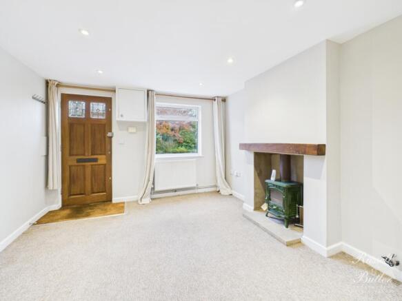 CAM02127G0-PR0361-STILL001