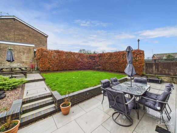 CAM02127G0-PR0371-STILL018