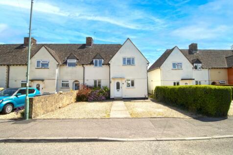 Cirencester - 3 bedroom end of terrace house for sale