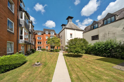 Ashcroft Gardens, Cirencester, Gloucestershire, GL7