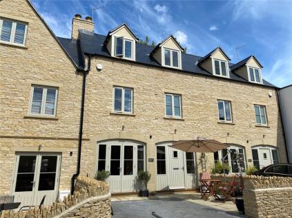 Loveday Mews, Cirencester, GL7
