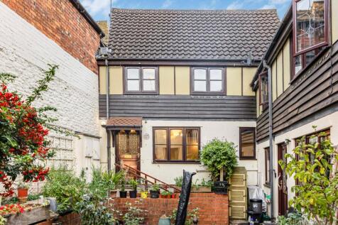 Grove Court, The Waterloo, Cirencester, Gloucestershire, GL7