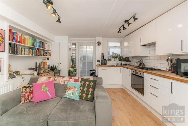 Living Room/Kitchen