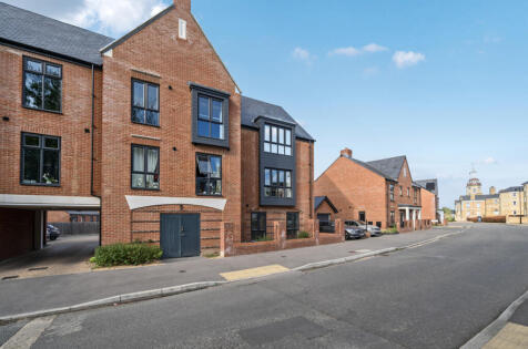 Hospital Road, Wellesley, Aldershot, Hampshire, GU11