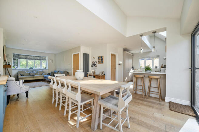 1356955-7-68cd6e0...