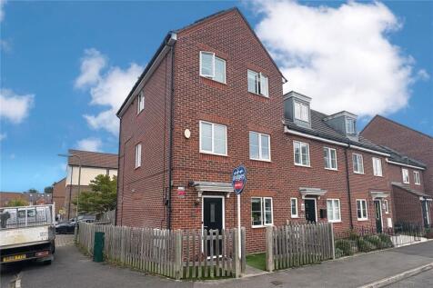 Fawn Drive, Aldershot, Hampshire, GU12