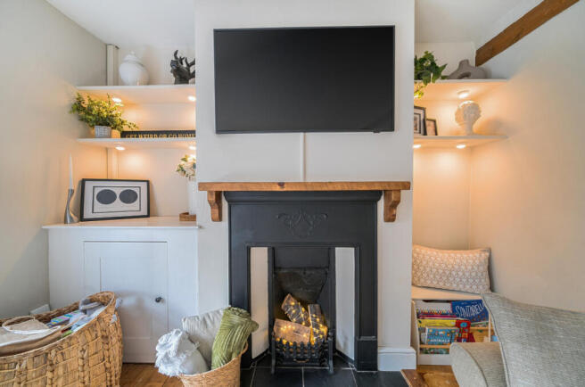 1383984-19-692432...