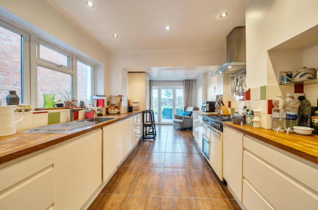 1403671-15-6978e6...