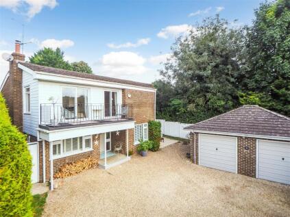 Lambourne Way, Thruxton, Andover